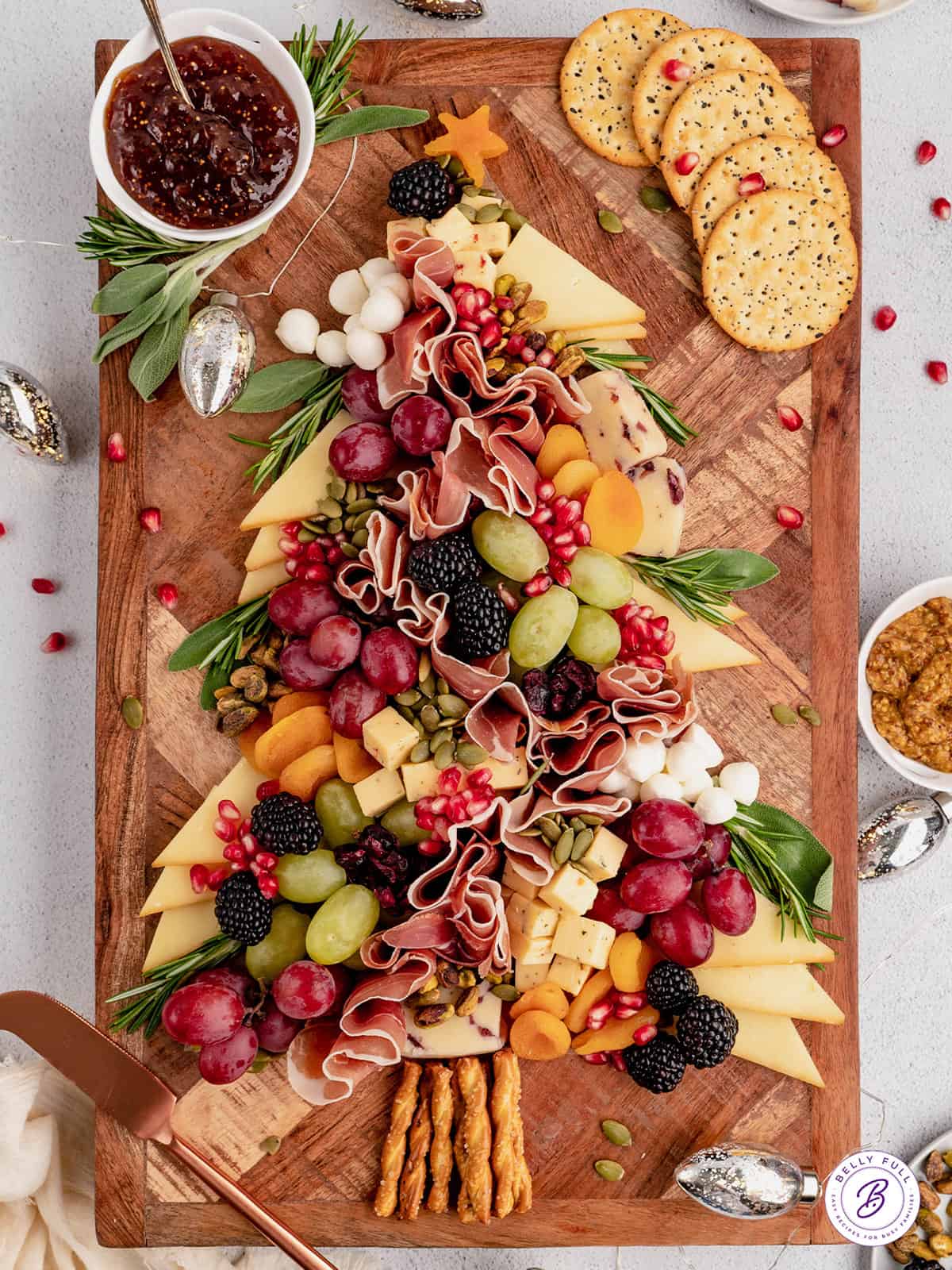 christmas-tree-charcuterie-board-blog-2